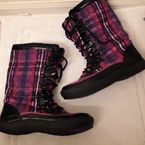 Coach Shoes - AUTHENTIC COACH WINTER BOOTS